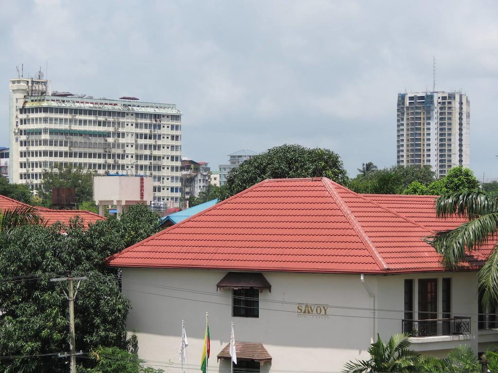 Business Alliance Hotel Yangon Exterior photo