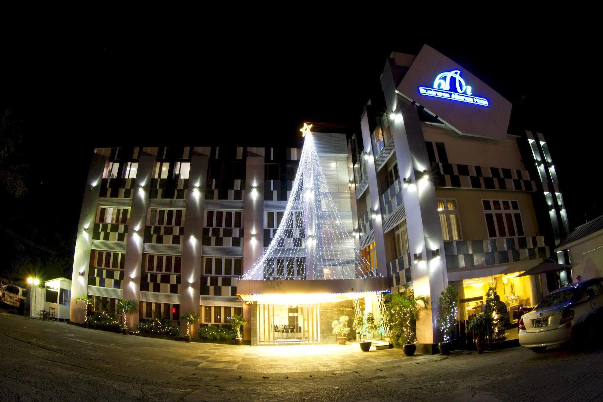 Business Alliance Hotel Yangon Exterior photo